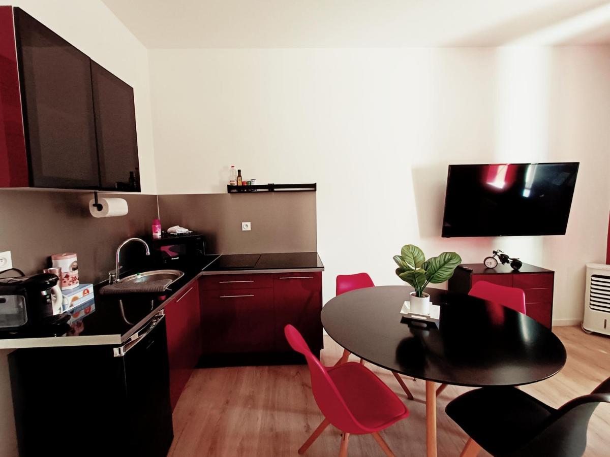 "Le Petit Paradis" Au Centre Ville D'Oyonnax Dış mekan fotoğraf